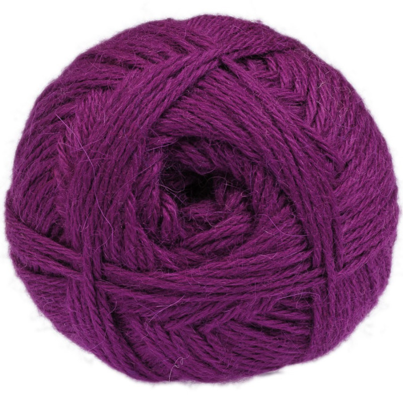 Violeta magenta - 100% baby llama - hilo grueso - 100 gr.